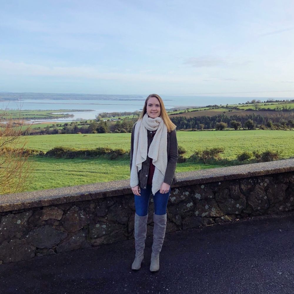 Meet your Posher, Leah